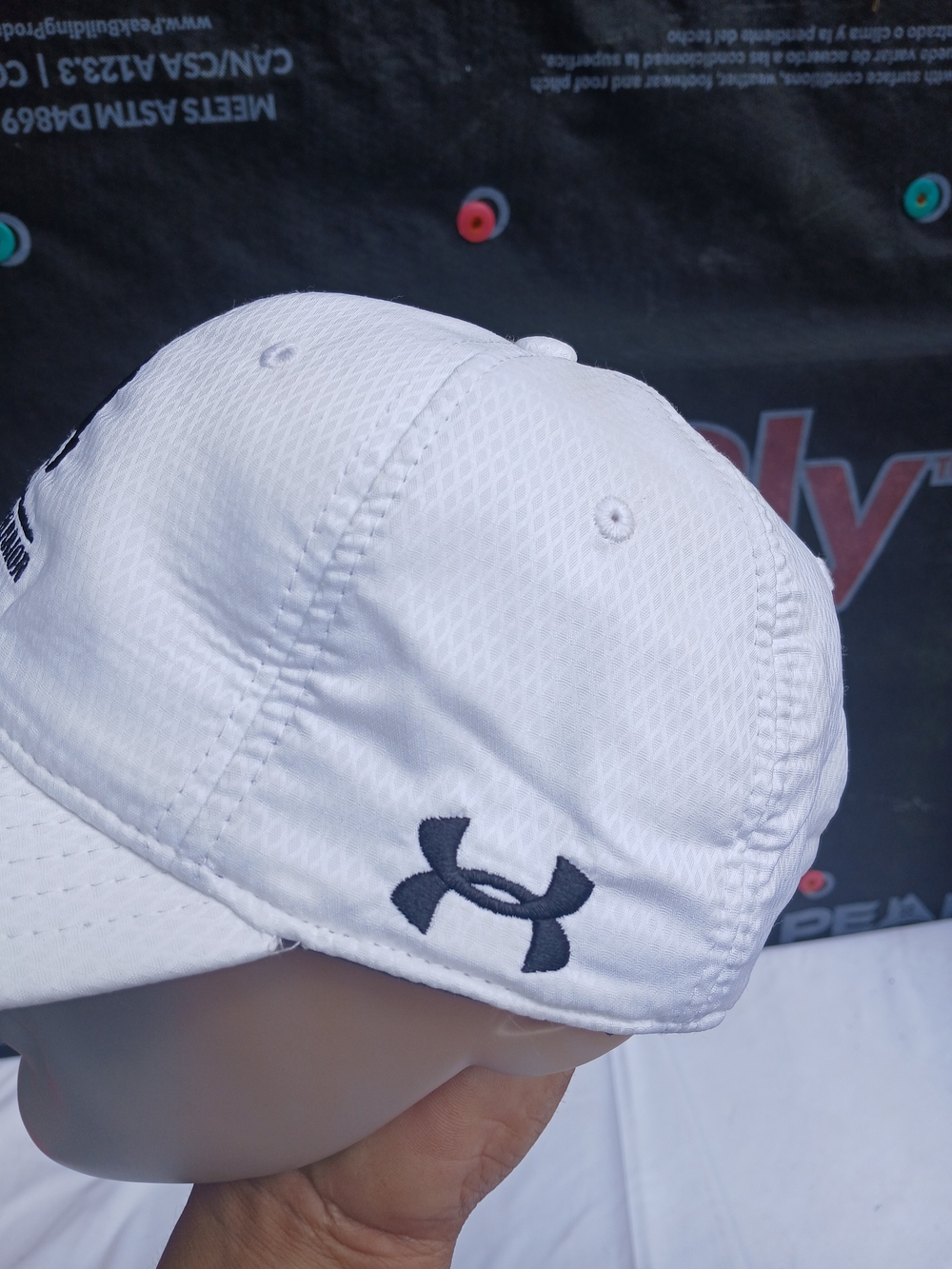 White Performance Cap - Picture 3 of 7